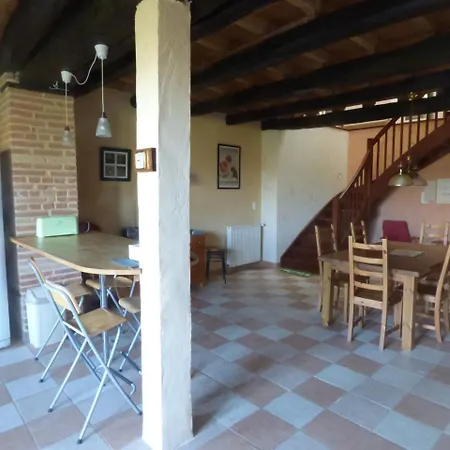 Dom wakacyjny La Penardiere Saint-Étienne-de-Tulmont